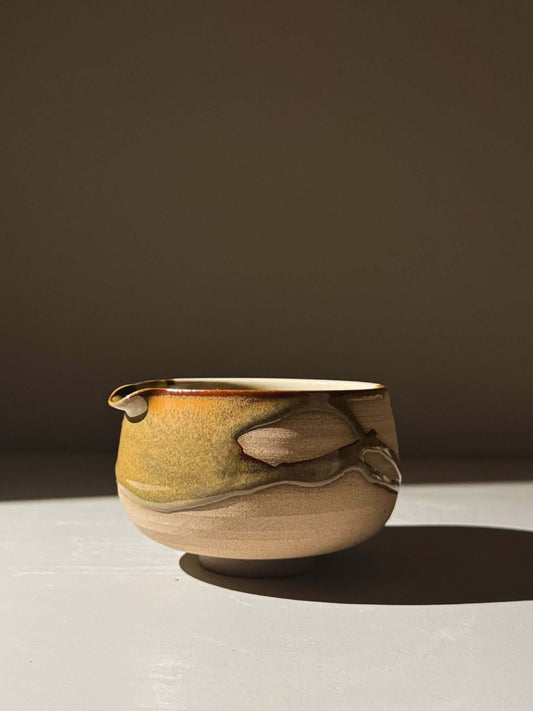 Matcha Bowl with Spout – Inyo #08
