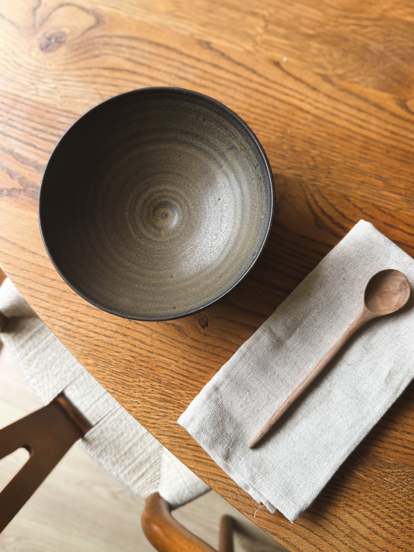 Small Footed Serving Bowl – Black Truffle