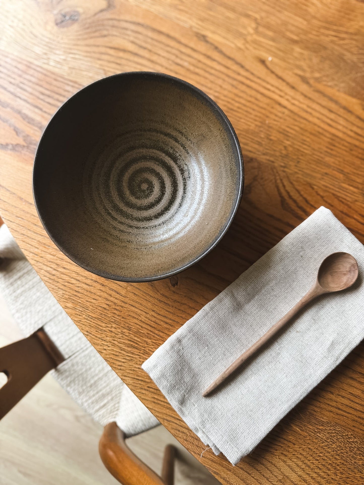 Small Footed Serving Bowl – Black Truffle