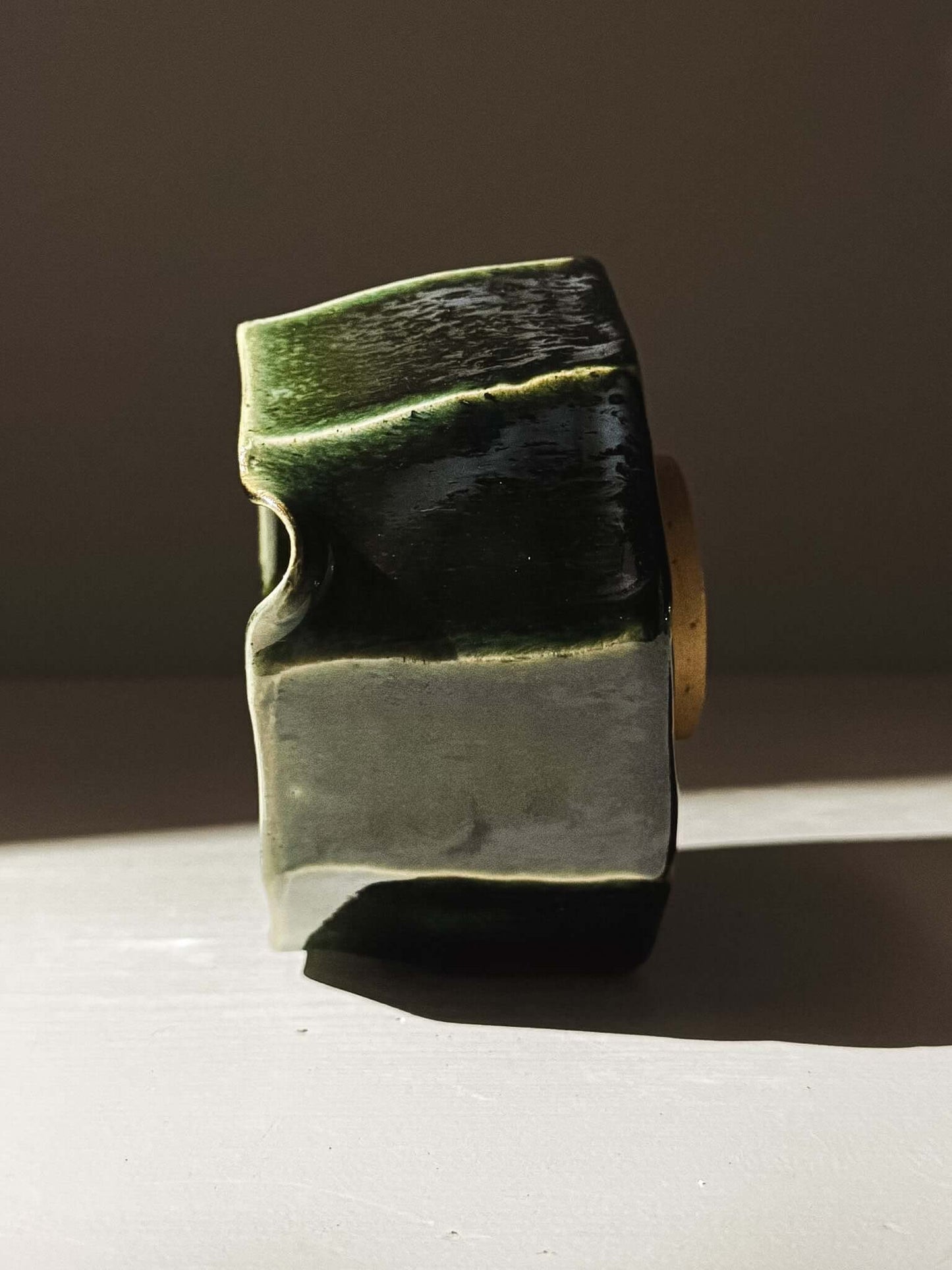 Faceted Matcha Bowl with Spout - Hinoki #01