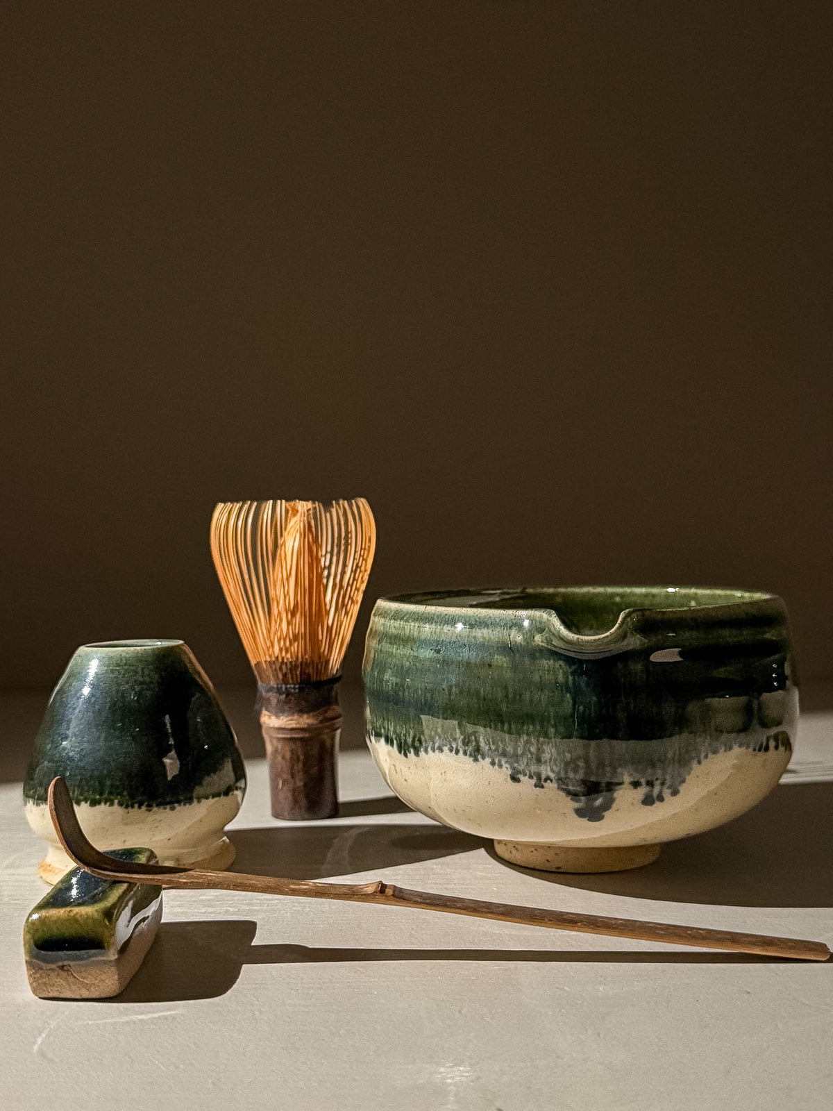 Matcha Bowl with Spout - Green Rim #03