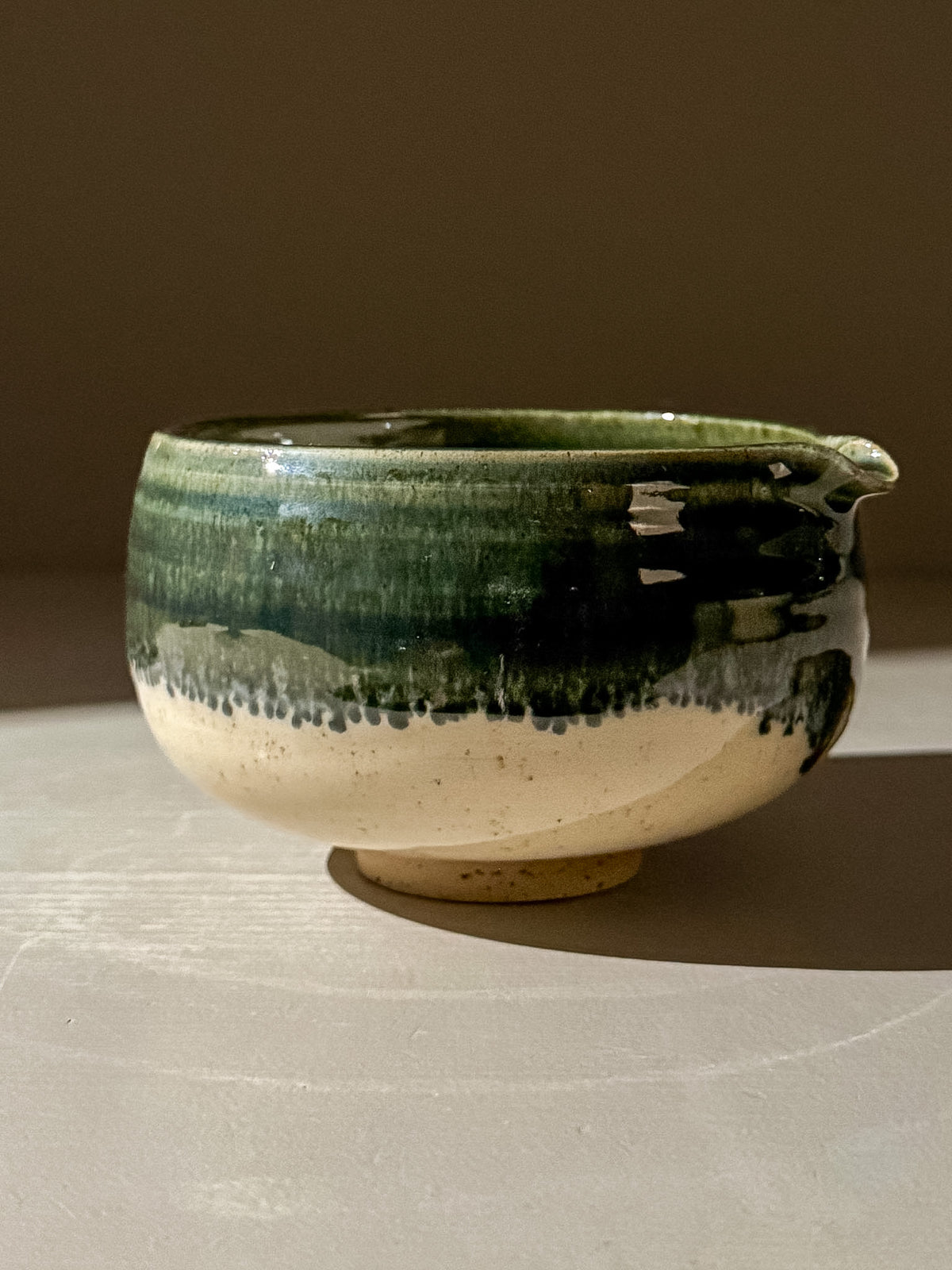 Matcha Bowl with Spout - Green Rim #03