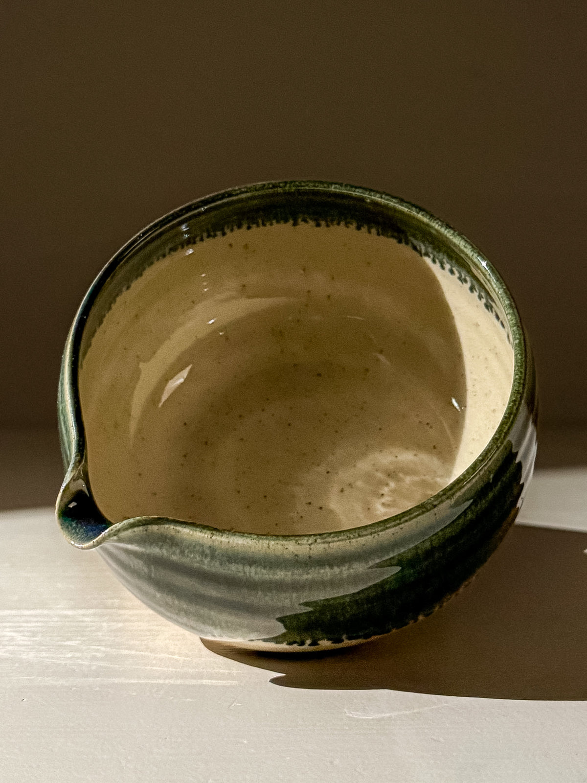 Matcha Bowl with Spout - Green Rim #03