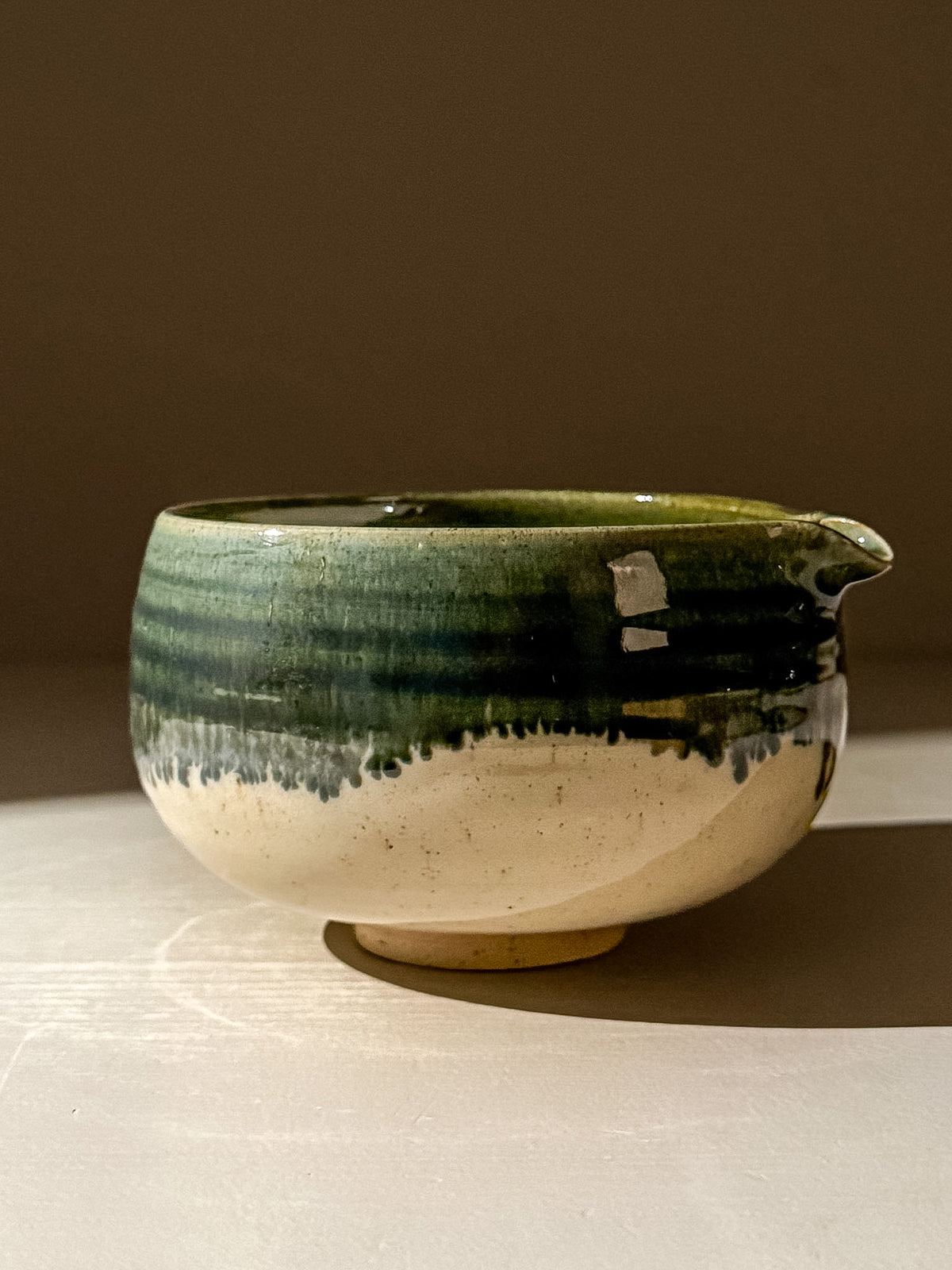 Matcha Bowl with Spout - Green Rim #05