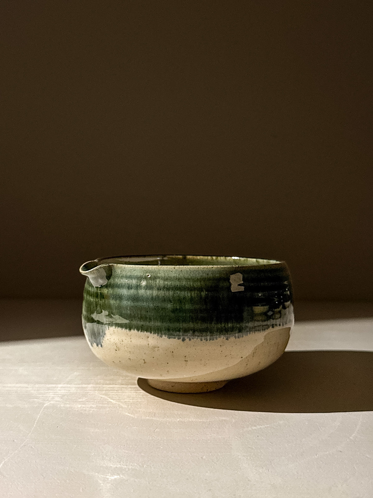 Matcha Bowl with Spout - Green Rim #10