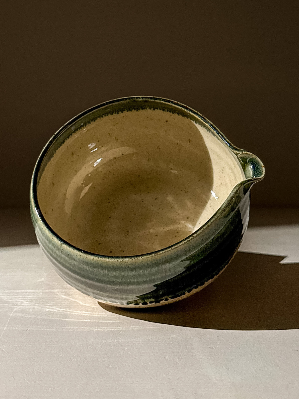 Matcha Bowl with Spout - Green Rim #10