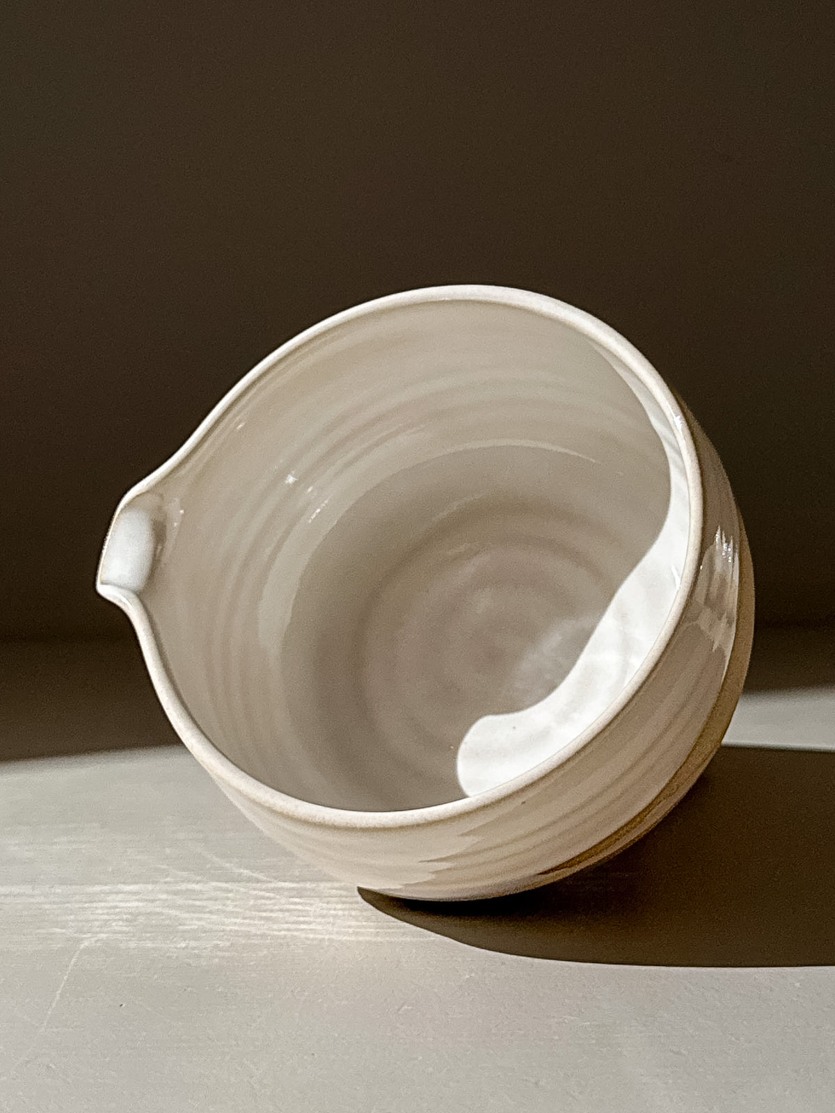 Matcha Bowl with Spout – Yuki #04