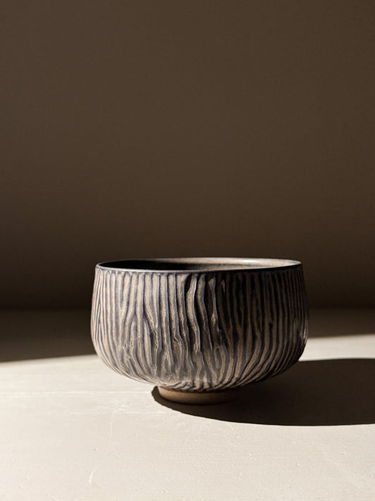 Carved Matcha Bowl - Black Truffle #03