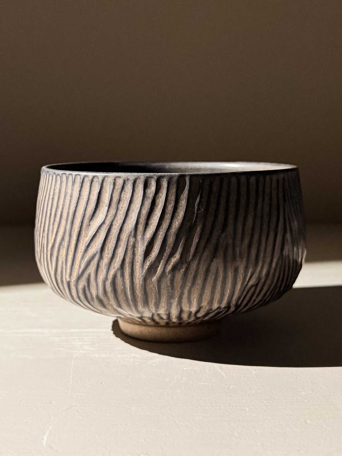 Carved Matcha Bowl - Black Truffle #03