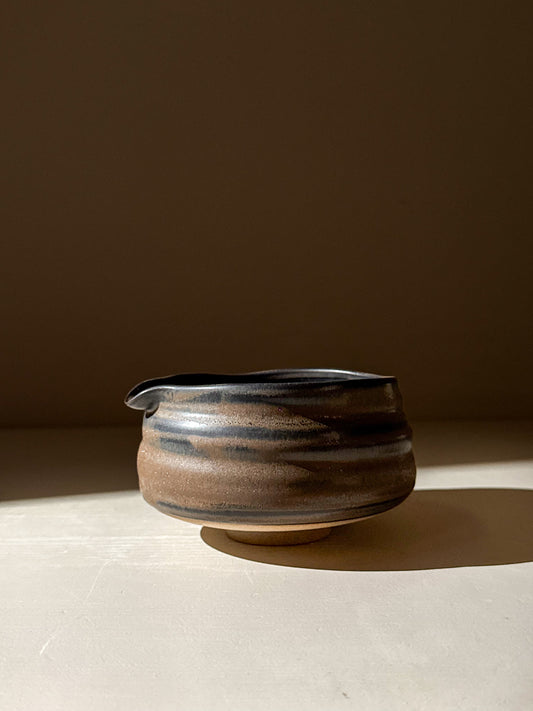 Matcha Bowl with Spout - Black Truffle #04