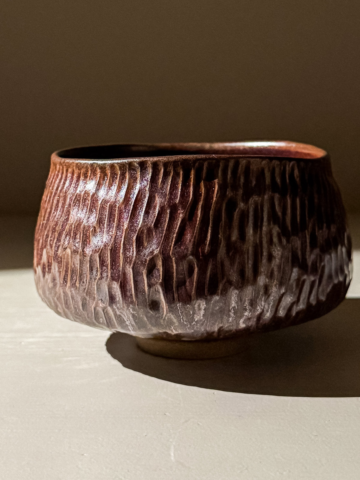 Handgekerfde Matcha Kom - Bordeauxrode #01