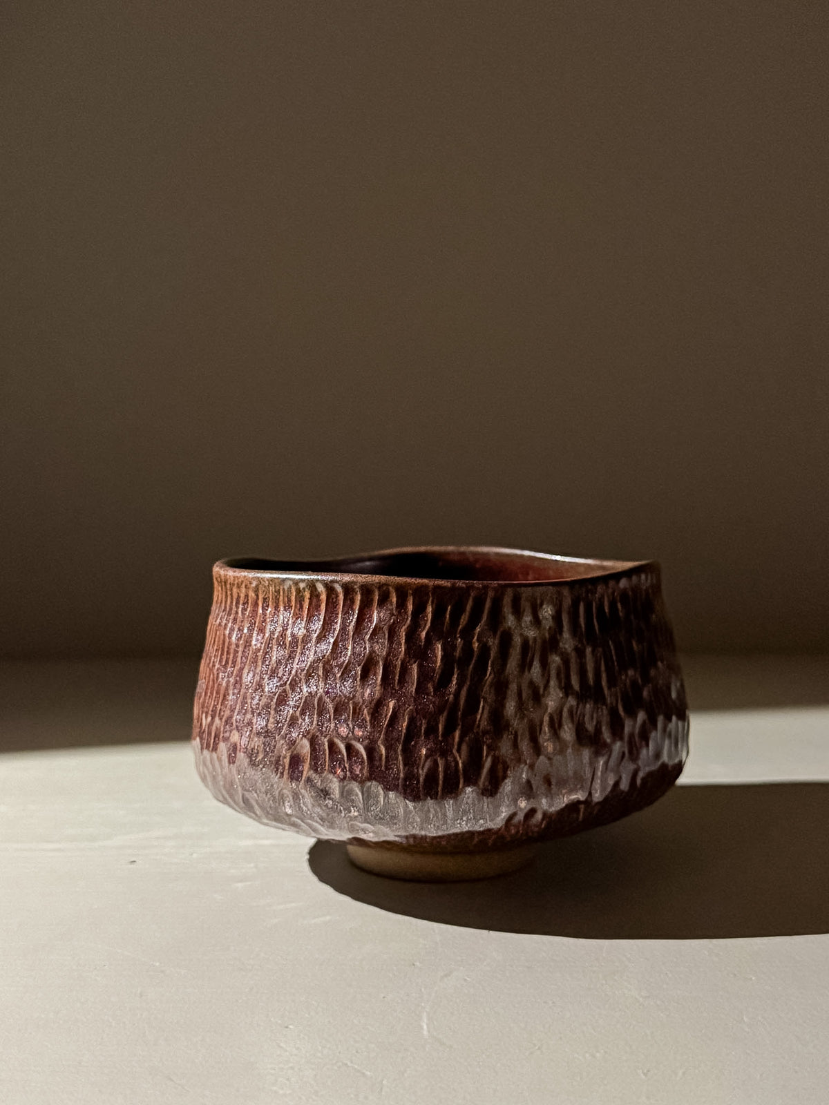 Handgekerfde Matcha Kom - Bordeauxrode #02