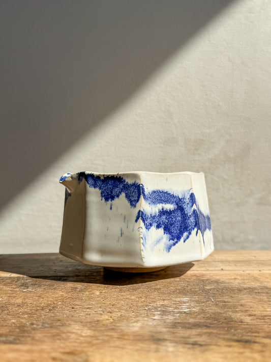 Faceted Matcha Bowl with Spout – Cobalt Blue & Glossy White Glaze #07