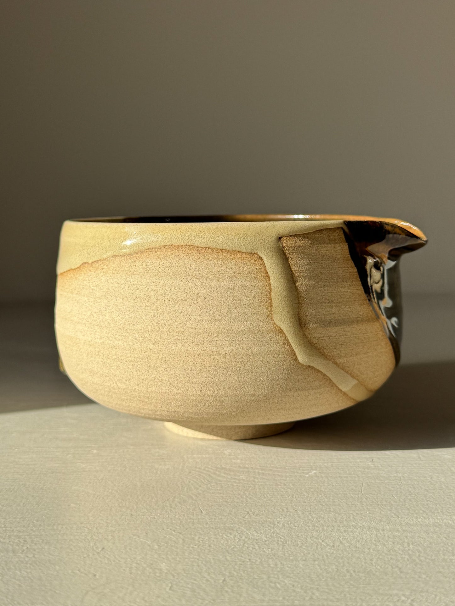 Matcha Bowl with Spout – Inyo #05