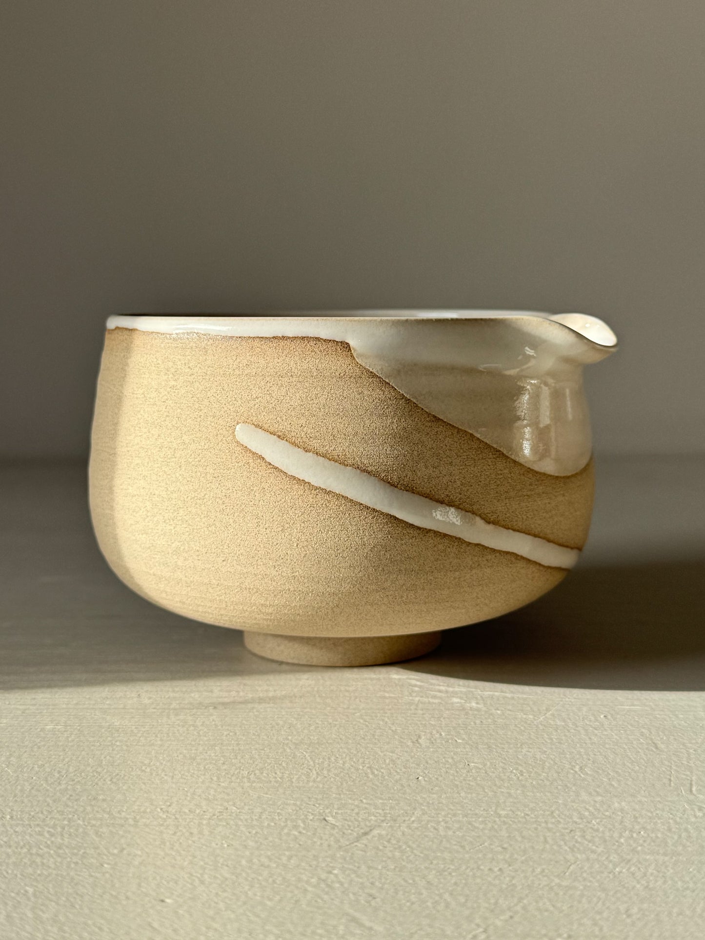 Matcha Bowl with Spout – Yuki #07