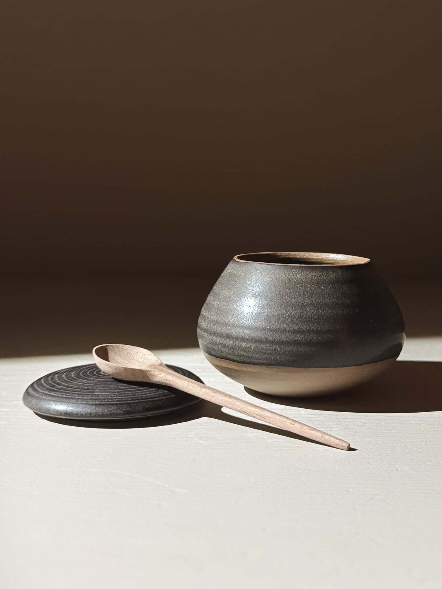 Pot met Deksel - Zwarte Truffle #04