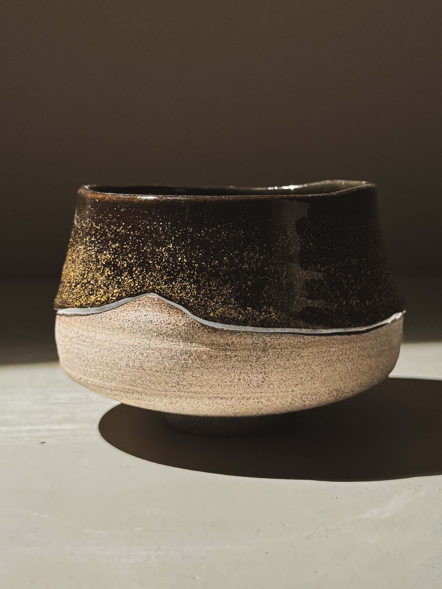 Matcha Bowl – Kuro Ash #01 with glossy black glaze and ash-grey stoneware clay finish