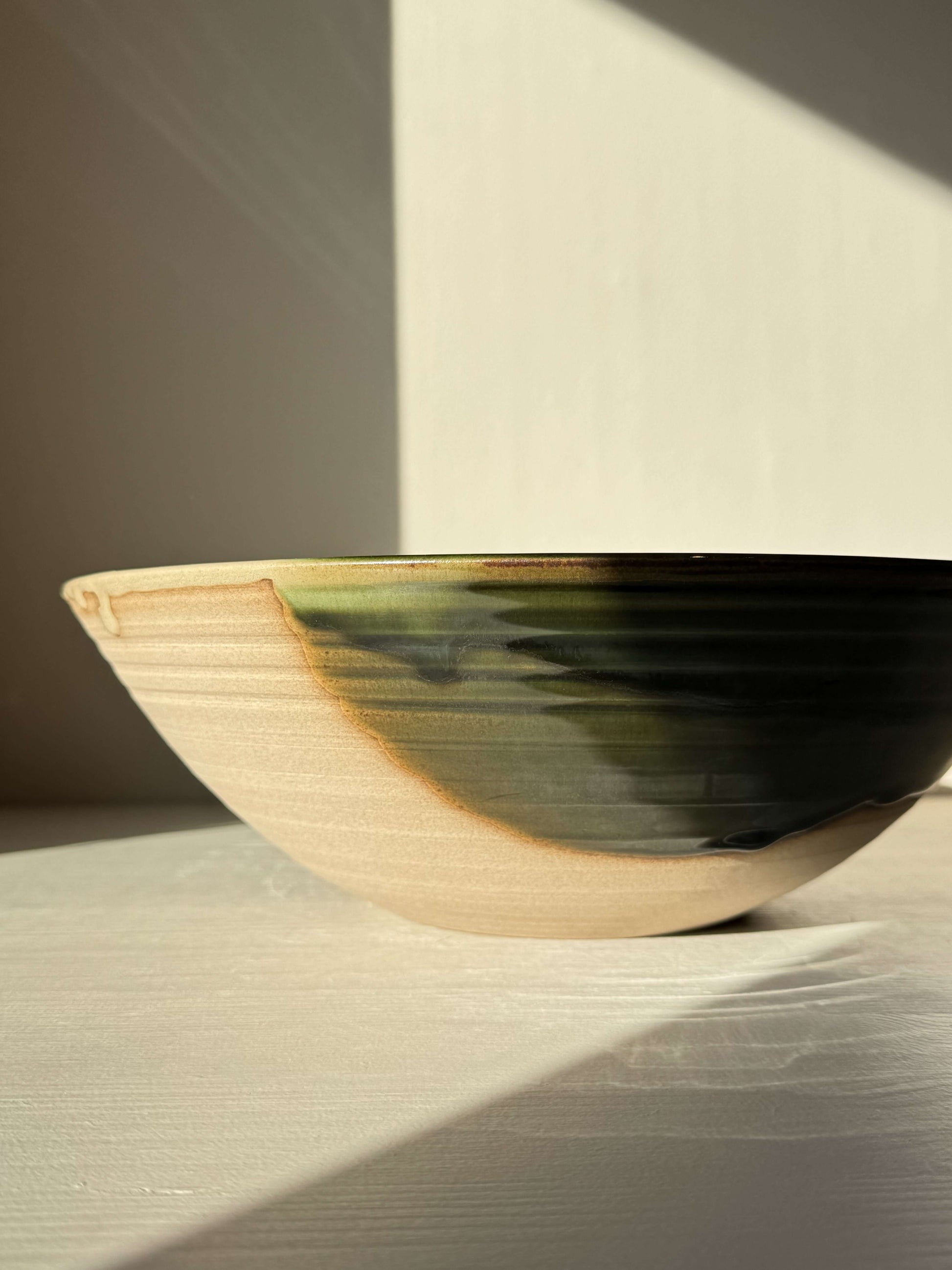 Handmade ceramic Large Bowl - Mori #02 with glossy green glaze, showcasing emerald and moss hues.