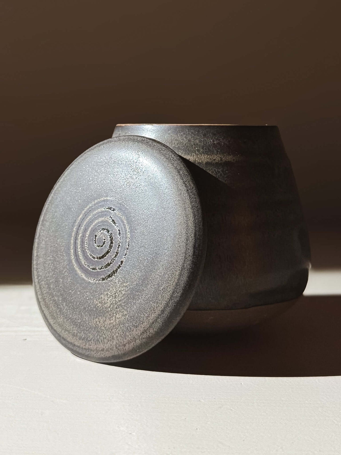 Pot met Deksel - Zwarte Truffle #01