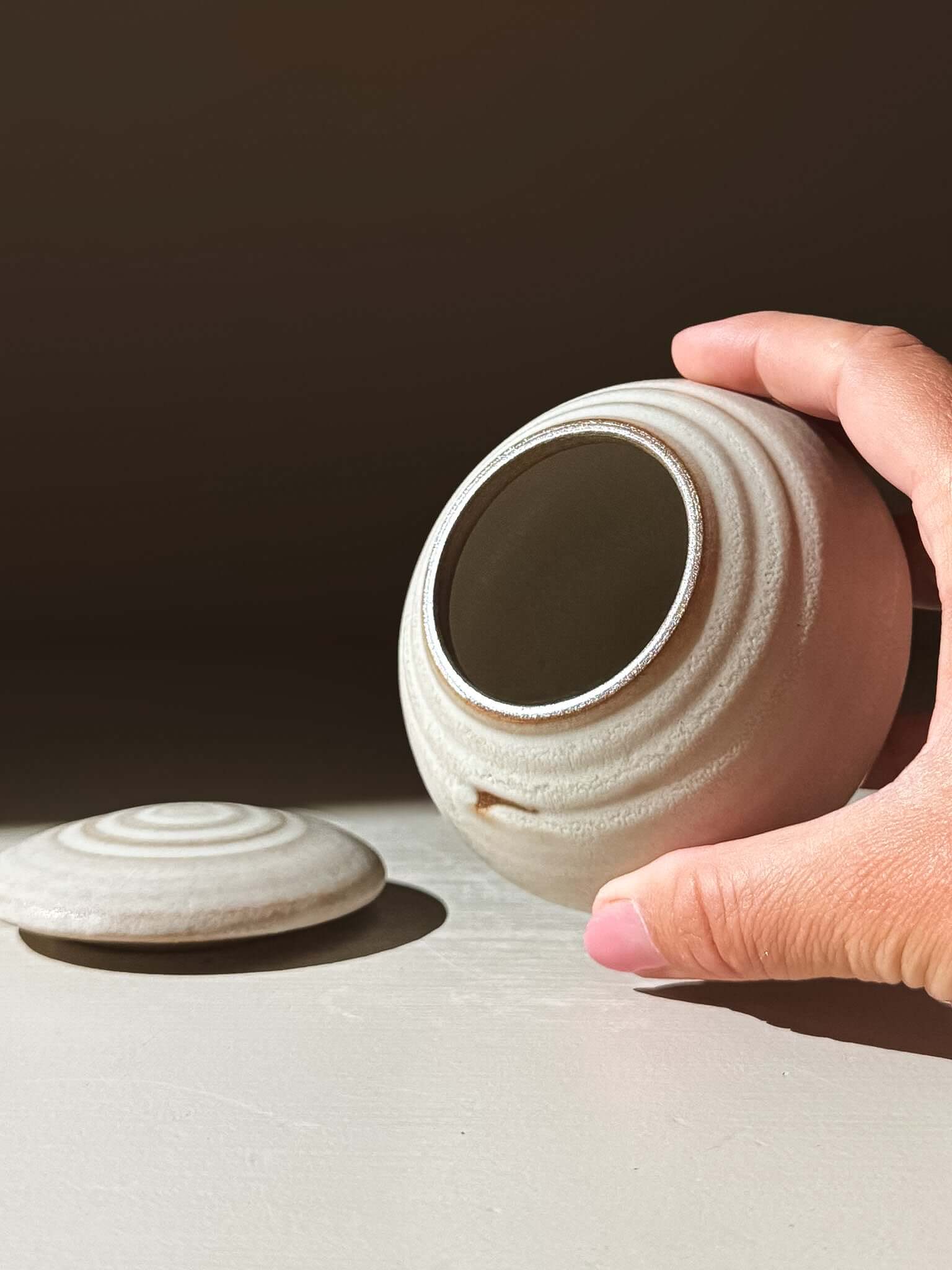 Handcrafted Lidded Jar - Eggshell #04 in handmade ceramics, showcasing unique pottery design.