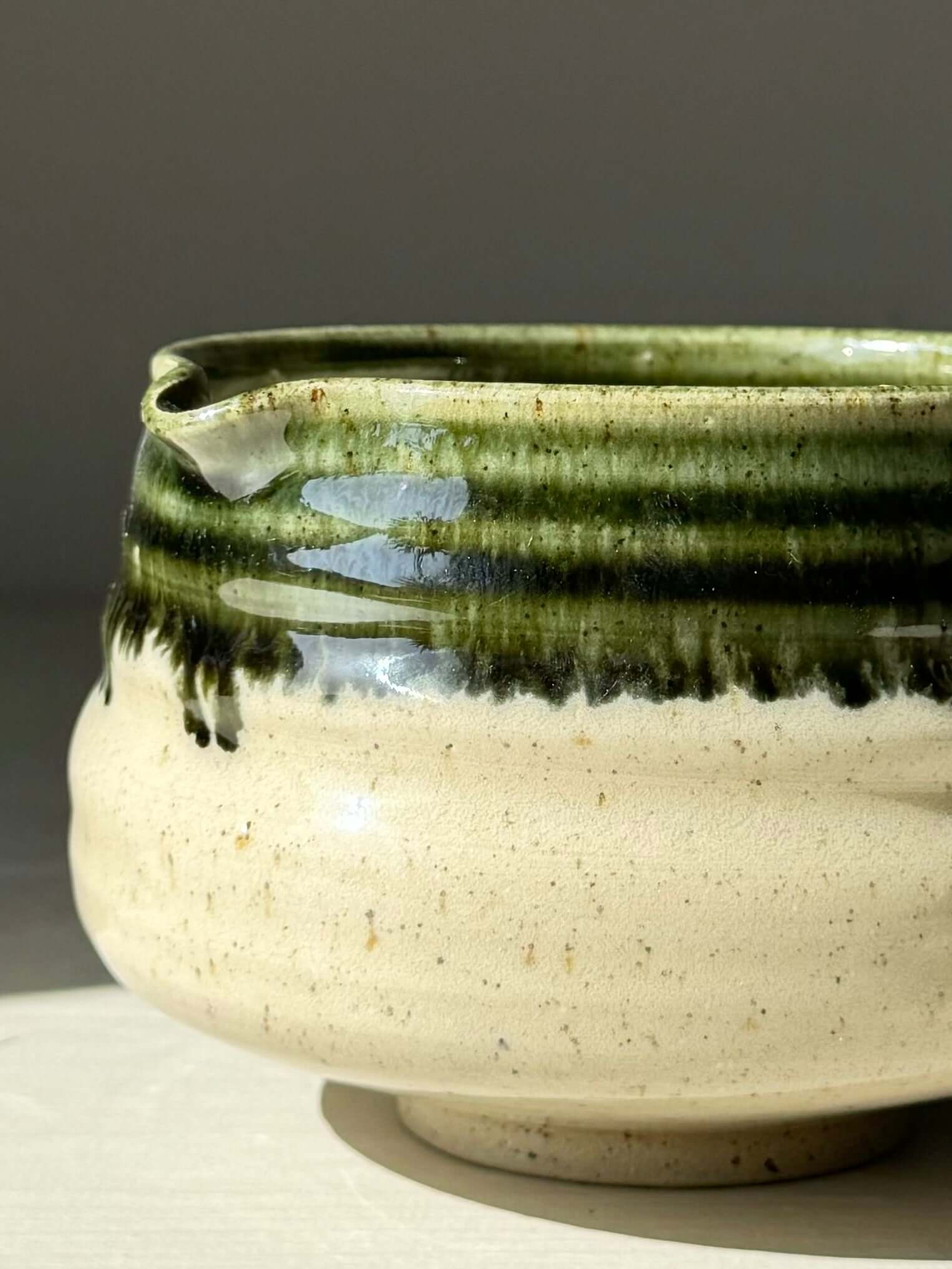 Matcha Bowl with Spout - Green Rim, handmade ceramic, glossy glaze, signature matcha design, whisking matcha, vibrant style