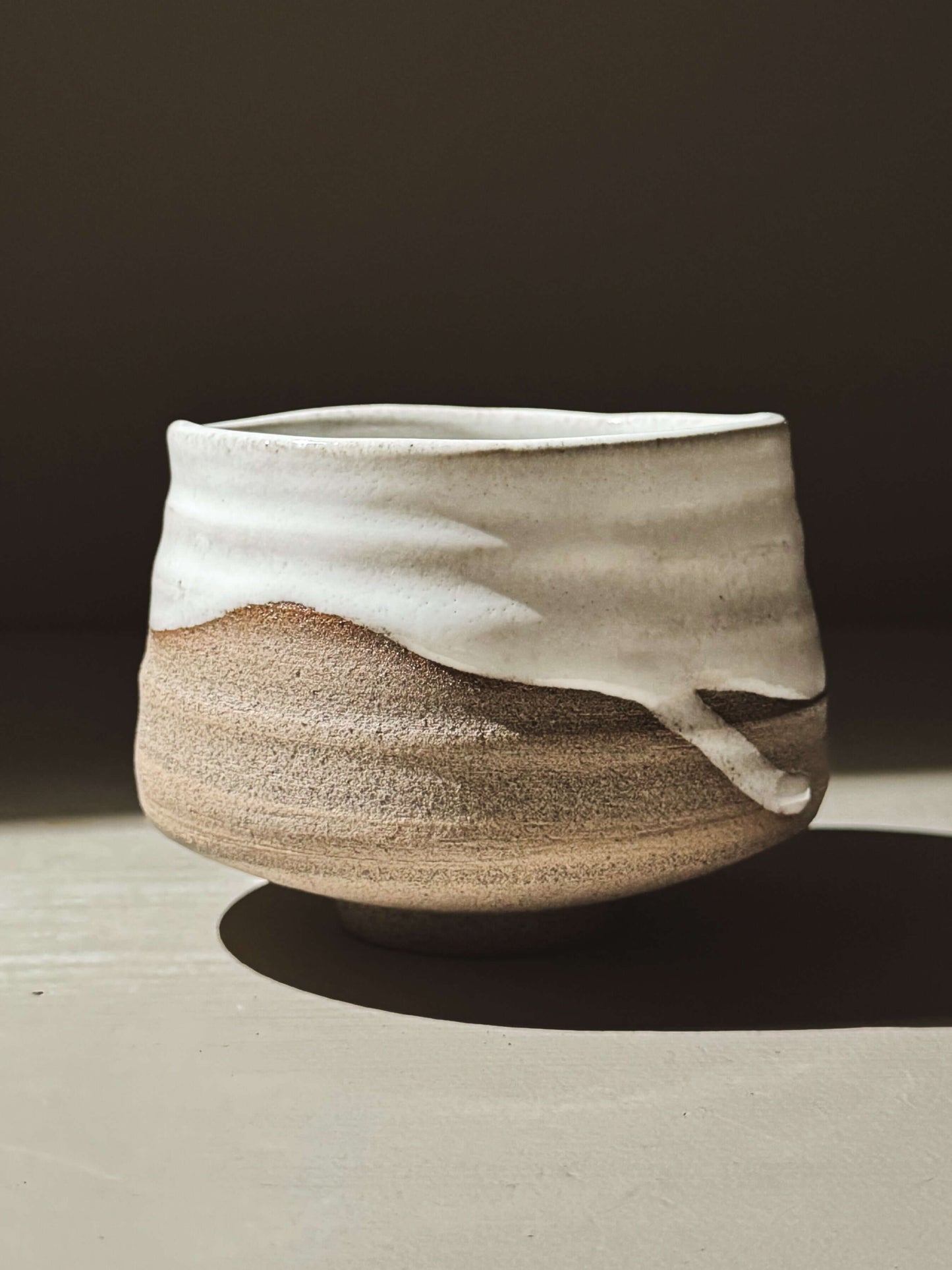 Matcha Bowl – Yuki Ash #02 with glossy white glaze and ash-grey clay, handcrafted with subtle depth and natural glaze movement.