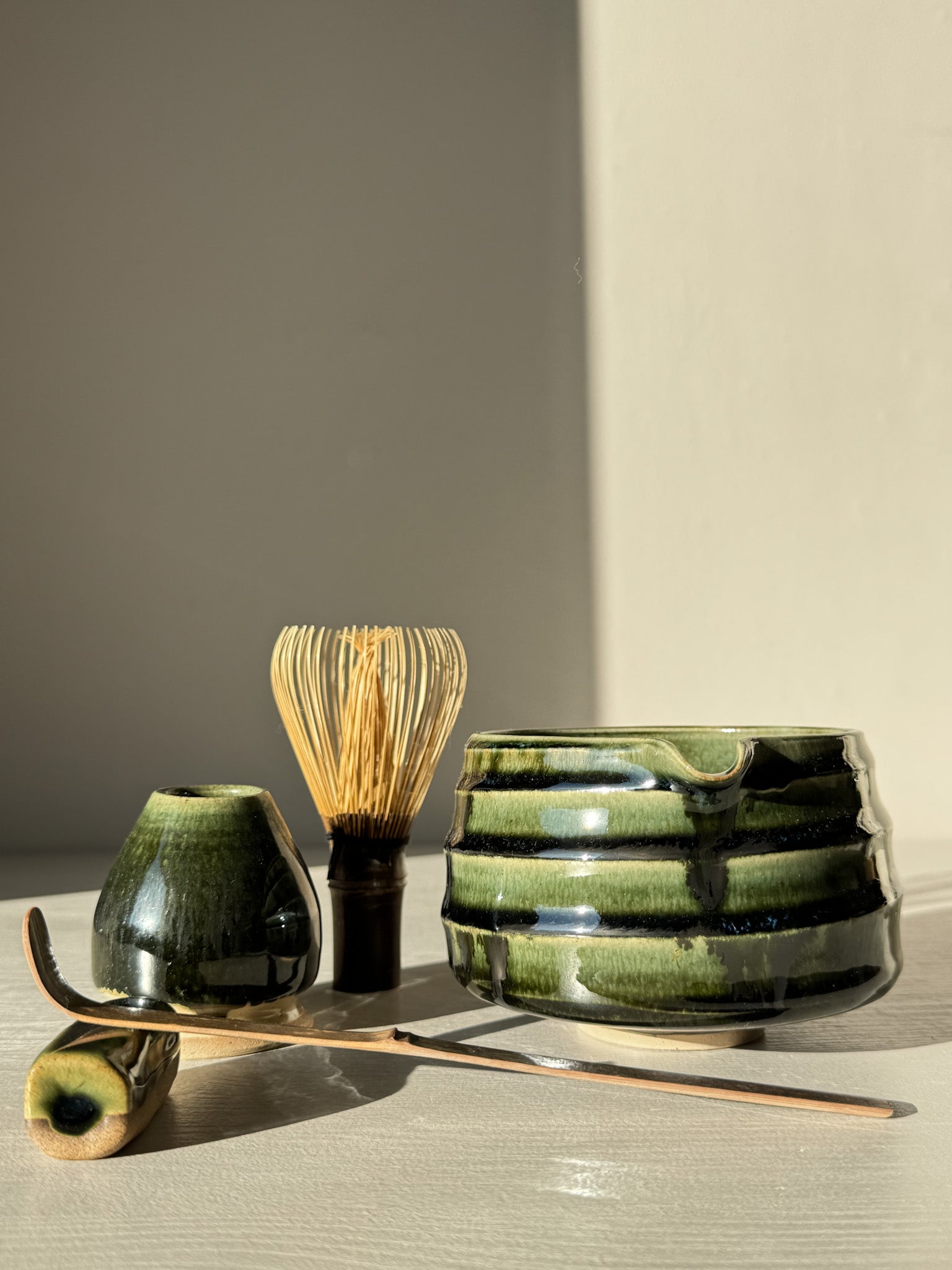 Textured Matcha Bowl Spout - Hinoki #04 with green glaze and bamboo whisk set