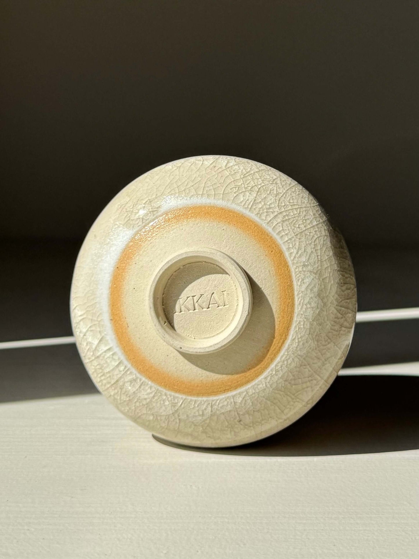 Yunomi Cup - Kannyū Series #02 handmade ceramic base with transparent crackle glaze showcasing fine line patterns.