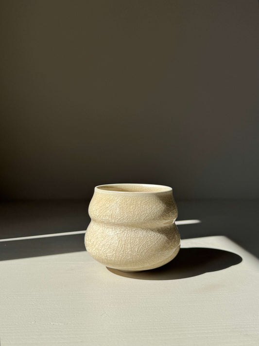 Yunomi Cup - Kannyū Series #03 handmade ceramic with crackle glaze, elegant compact design for everyday tea, softly flowing rim.