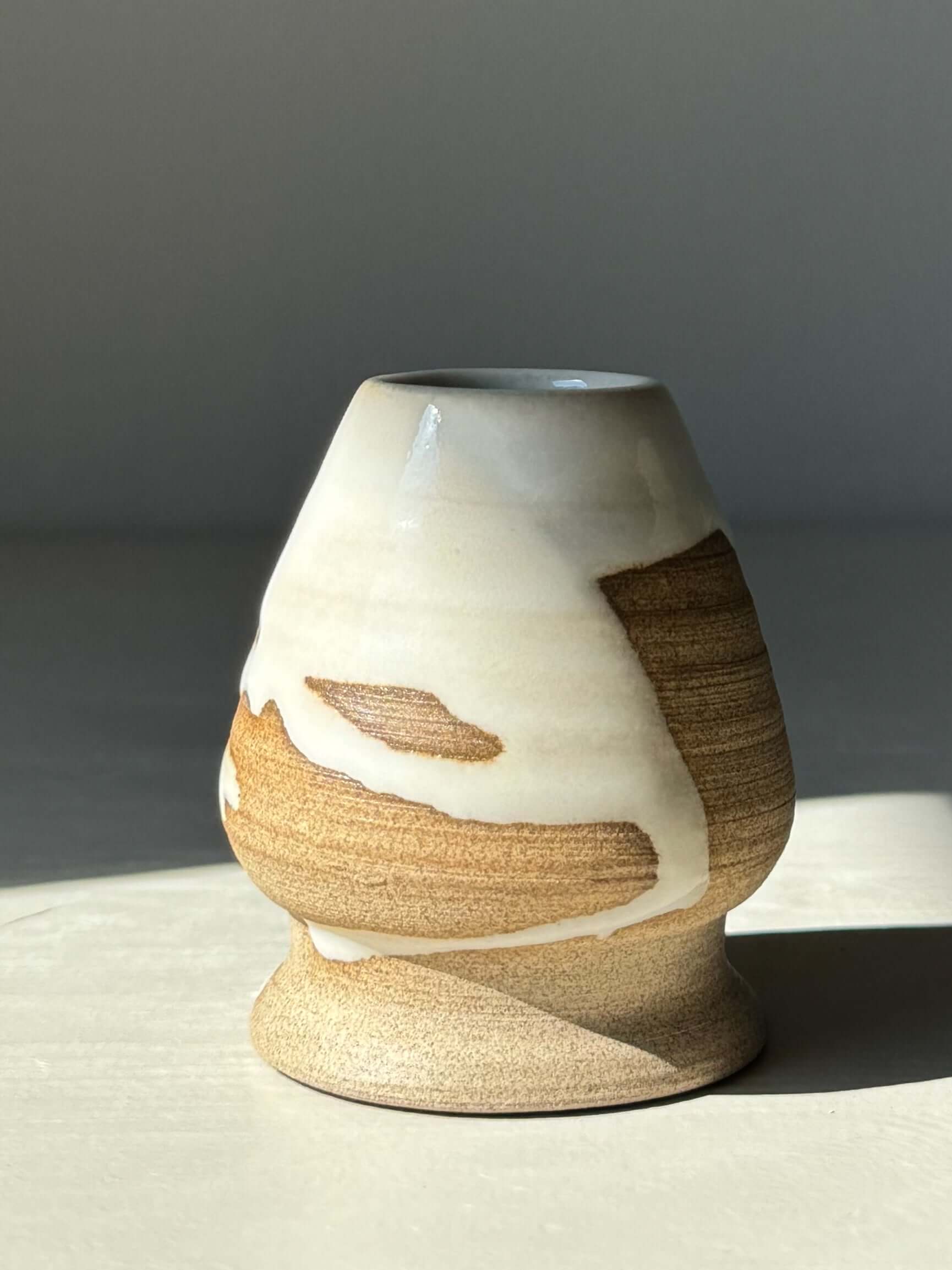 Alt Tag: Handmade Matcha Whisk Holder from Yuki Series with glossy white glaze and natural toffee clay, elegant and calming design.