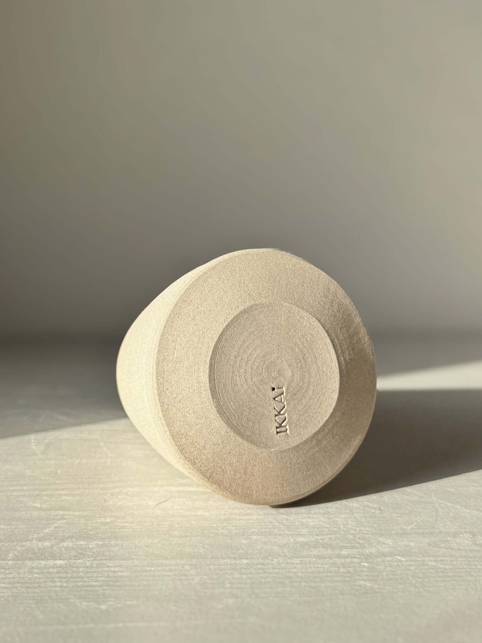 Base view of handmade Textured Ceramic Tree – Yuki #01 displaying intricate craftsmanship and soft texture.