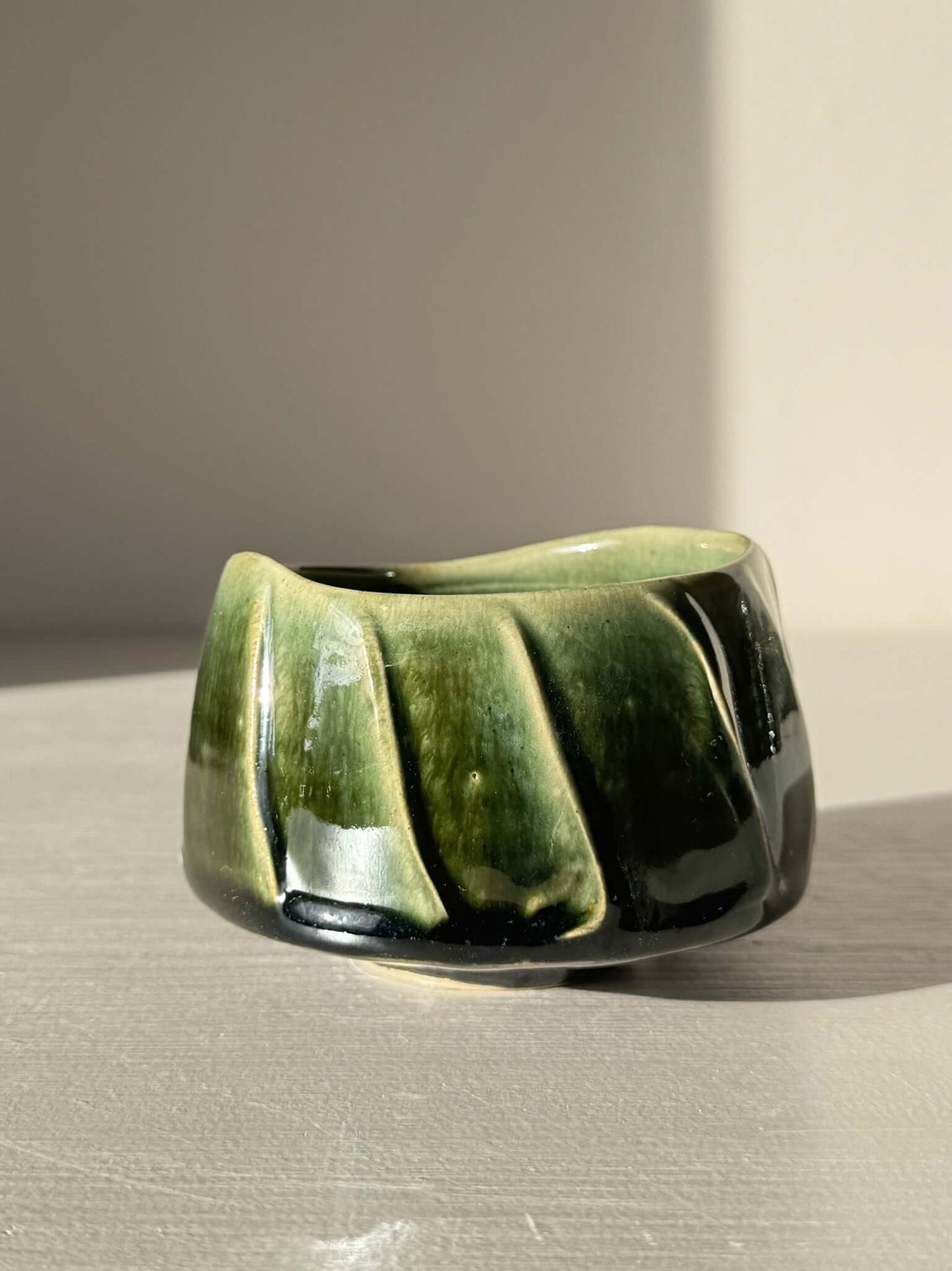 Yunomi Cup - Hinoki #28 handcrafted with deep green glaze and subtle texture, perfect for everyday tea moments.